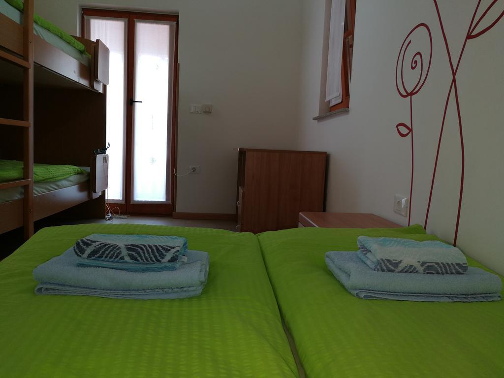 Ferienwohnung Hisa Kranjc Kobarid Exterior foto